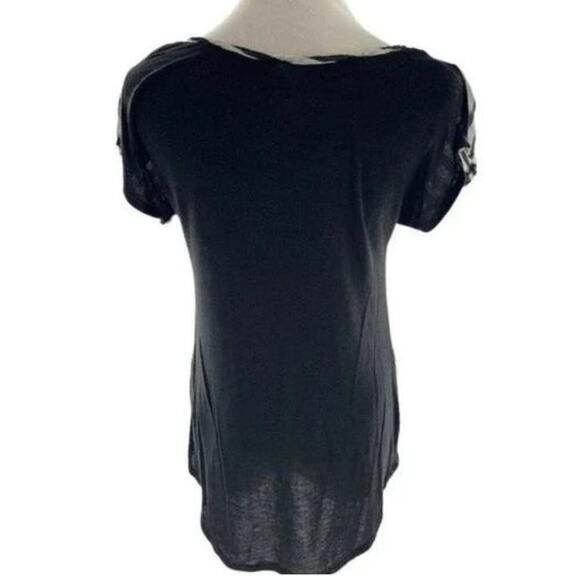 Sheer Women's Lightweight Black and White Striped Summer Shirt Top Size Medium - Picture 2 of 5